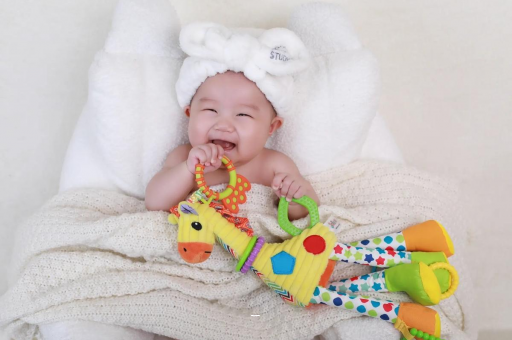 鄂州怀孕多久会长痘痘